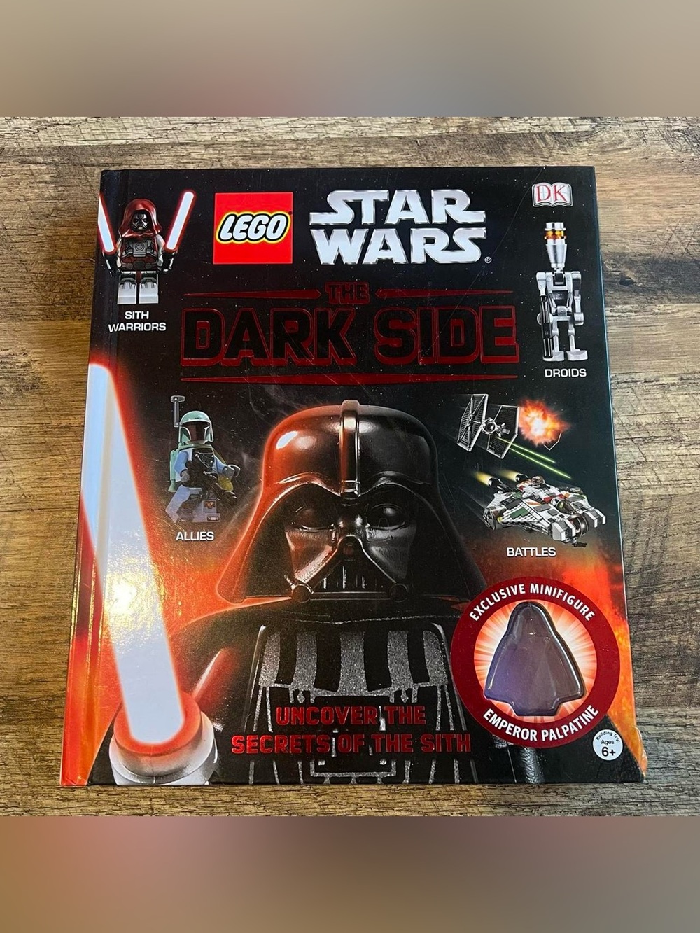 Lego Star Wars: The Dark Side: Uncover the Secrets of the Sith Book Hardcover